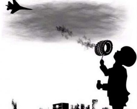 niño humo neumaticos