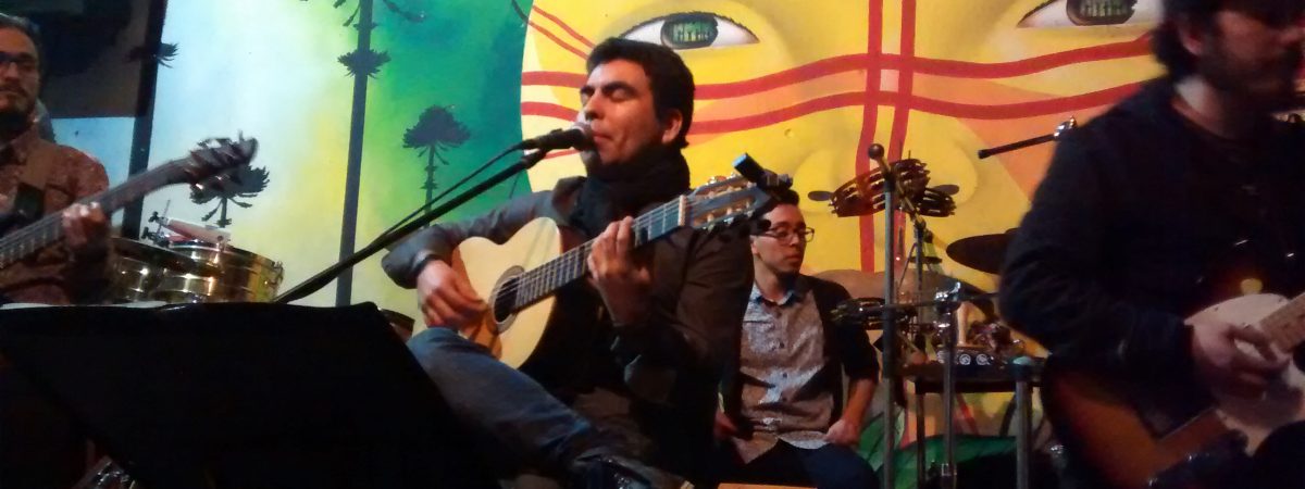 Vestida de Luna, Bar Raíces 02 julio 2016